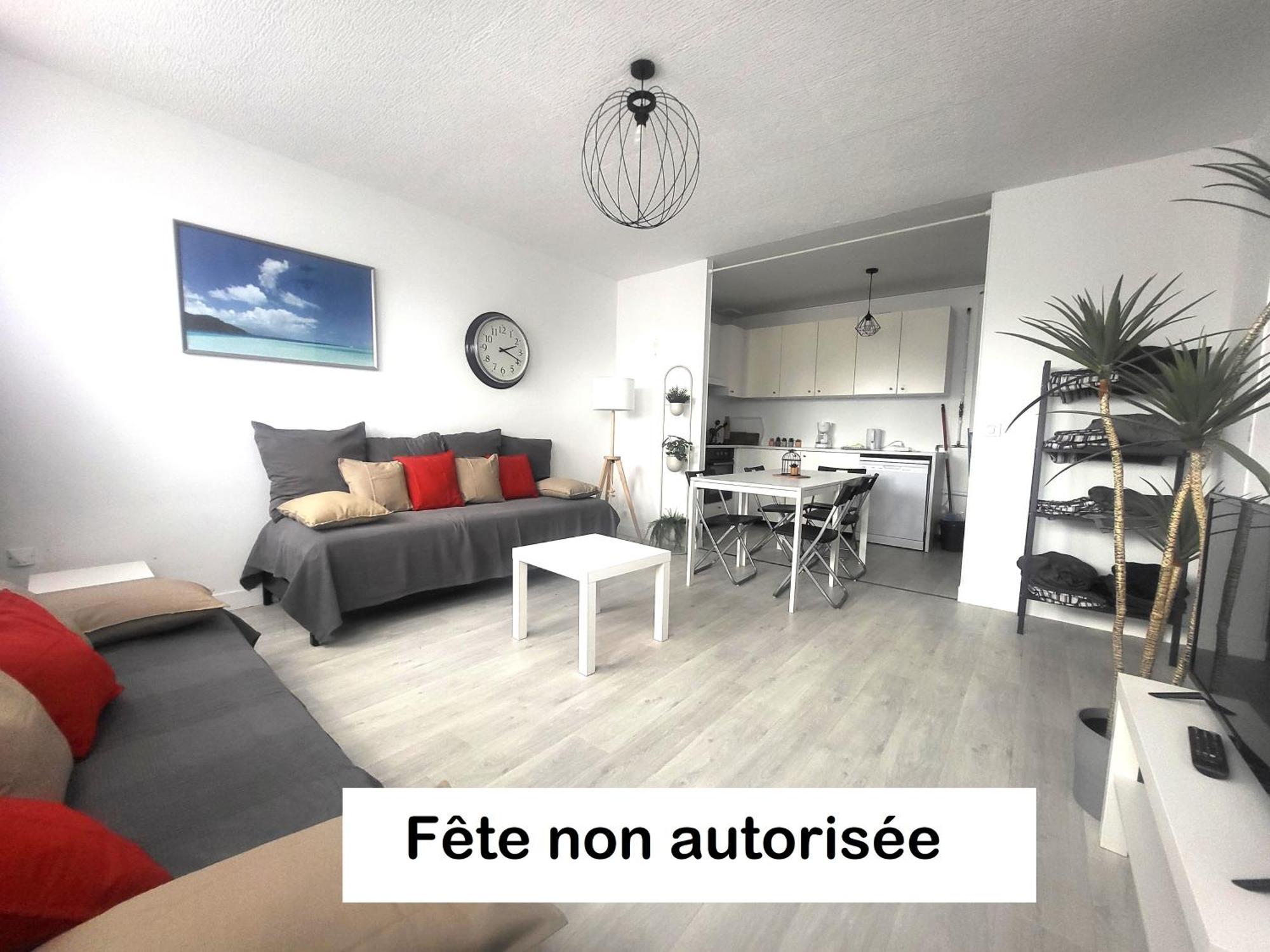 טראפס St-Quentin-En-Yvelines Plusieurs Appartements Avec Parking חדר תמונה